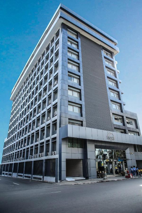 Hotel Ivotel Abidjan Exterior foto